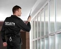 Sumqayıtda yerləşən Klinikaya Mühafizəçi tələb olunur