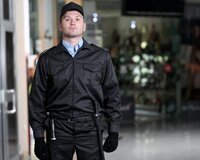 Geyim Mağazasına Mühafizəçi bəy tələb olunur