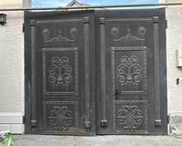 Darvaza yaxsi veziyetdedi