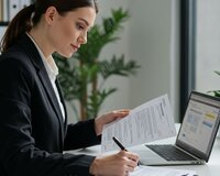 Ofis Meneceri Tələb olunur