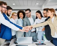 Biznes üzrə Marketing. Məlumat meneceri