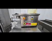 Et ceken Masin tam islekdi