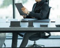 Ofis Meneceri Tələb Olunur