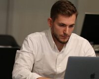 Ofis Meneceri Tələb olunur