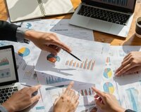 Reklam meneceri tələb olunur