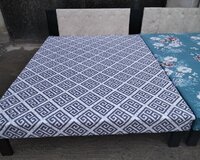 Çarpayılar taxtlar