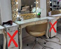 Salon güzgüsü və altlığı