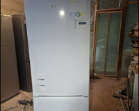 Soyuducu tam islekdi