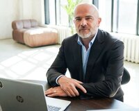 Ofis Meneceri tələb olunur