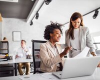 ofis menecer tələb olunur