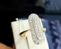 Brilliant qaşlı qızıl üzük