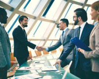 Biznes şirkəti əməkdaşlığa dəvət edir