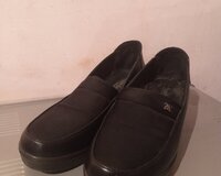 41 razmer qadin ayaqabisi Whatsapp zeng mesaj 24/7