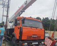 Avtokran 25tonluq il 2006 motor 11760 model 6520,barter olar