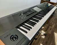 Korg Kronos 2 88-Key Keyboard Synthesizer Workstat