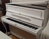 Almaniya istehsalı Röniş pianinosu