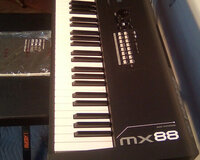 Yamaha mx88 88 Key Weighted Action Synthesizer Key