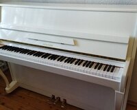 3pedallı Akkord pianinosu