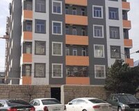 Masazır Qurtuluş 93də yaşayış binalarının yanında yeni tikili binada, 2 otaq , Abşeron rayonu