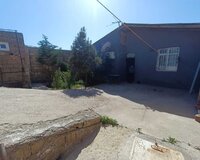 Bineqedi rayonu Bineqedi Qesebesinde, 3 комната
