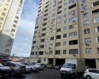 Xətai rayonu, Əhmədli qəsəbəsi, Babək prospekti 94, Baku Medikal Plaza və 7 nömrəli poliklinikanin y, 4 otaq