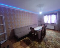 Bineqedi rayonu Bineqedi Qesebesinde mektebin yaninda, 3 комната
