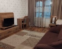 Yasamal rayonu Abbas Mirzə Şərifzadə kücəsi, 3 otaq