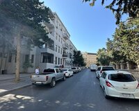 Azneft dairəsi (İçəri Şəhər) ), 5 otaq , Səbail rayonu
