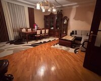 1-ci mkr., A.məhərrəmov küç., 25a, 3 otaq , Nəsimi rayonu