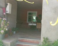 Sabunçu rayonu Zabrat 1 qəsəbəsi 21 saylı poliklinikanın yaxınında yerləşir, 4 комната
