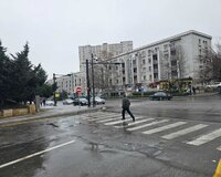 : Yasamal ray, Tibilisi prospektinde Avropa hoteli ile uzbeuz, 4 комната , Yasamal район