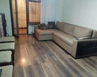 Qara Qarayev metrosunun və Praqa restoranın arxası 1 otaq , Nizami rayonu