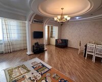 28-ci məhəllə, bina 16 3 otaq , Xırdalanda