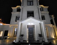Səbail rayonu, badamdar q, 8 комната