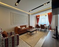 Nəsimi rayonu, Novruzov Qardaşları küçəsi, Tibb universitetinin yanı, 2 otaq