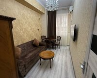 Yasamal rayonu Insaatcilar metrosu, 2 комната