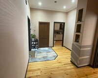 B kompleksi bina 11mertebe 4ev 24, 3 комната , В Xırdalan