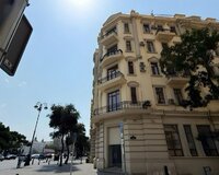 Nizami küçəsi, Kukla Teatrının qarşısı, Bulvara 1-2 dəqiqə məsafədə, Sahil metrosunun yaxınlığı, 2 otaq , Səbail rayonu