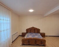 Ü.Əkbərov küç, 5 otaq , Yasamal rayonu