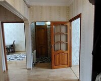 8 noyabr metrosu, 3 комната , Yasamal район