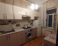 Xirdalan şeh. Abşeron ray. 1 sotun için de 3 otaq li orta temirli Paket kupcali heyet evi Qazi su, Xırdalanda