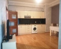 Xırdalan Köhnə Bazar Kristal 1, 3 комната , В Sumqayıt