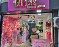 Xırdalan qəsəbəsi,. Qalubiyyə küçəsi, Megastore marketlə üzbəüz 1 otaq , Abşeron rayonu