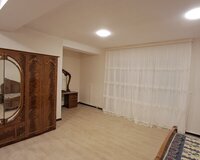 Ü.Əkbərov küç, 5 otaq , Yasamal rayonu