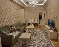 Nizami rayonu, Neftçilər m.s-na ayaqla 4-5 dəqiqəlik məsafədə, parkın yaxınlığında, 2 otaq