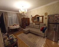 Bakı Şəhəri, Nəsimi rayonu (köhnə - Binəqədi ray), 4cü mikrorayon, Mir Cəlal küçəsi, 2 комната
