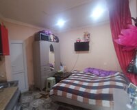 Bineqedi rayonu Bineqedi Qesebesinde merkeze yaxin- məktəbin yanında, 1 otaq