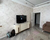 Razin Bakixanov qəsəbəsi Badu Kübə şad saray yanında, 2 otaq , Sabunçu rayonu