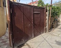 Xırdalanda 5 nomreli mektebin yaninda 4 otaq , Xırdalanda