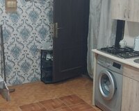 Axundov baginin yani, 3 otaq , Səbail rayonu